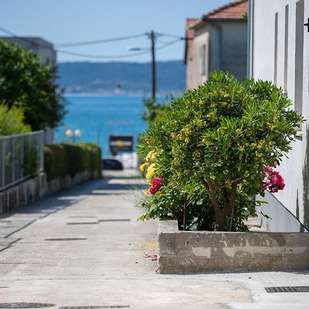 Apartments Lovor & Lavanda Kaštela Kültér fotó