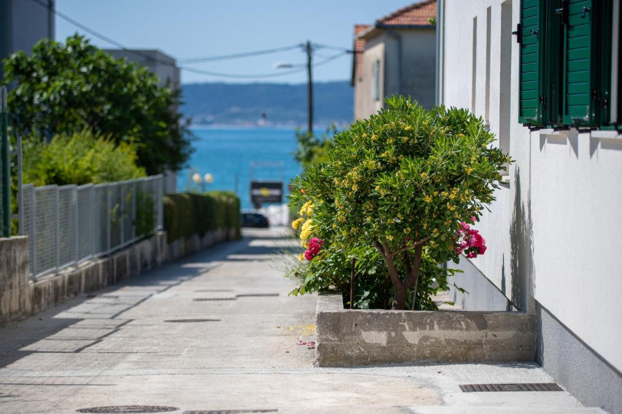 Apartments Lovor & Lavanda Kaštela Kültér fotó